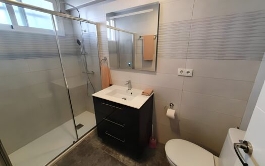 Apartment 2 bedroom 2 bathroom location Benidorm in Avenida da Monotecarlo